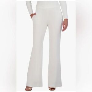 BCBGMAXAZRIA  Gardenia Straight Leg Pant Crease Functional Pockets Trouser New